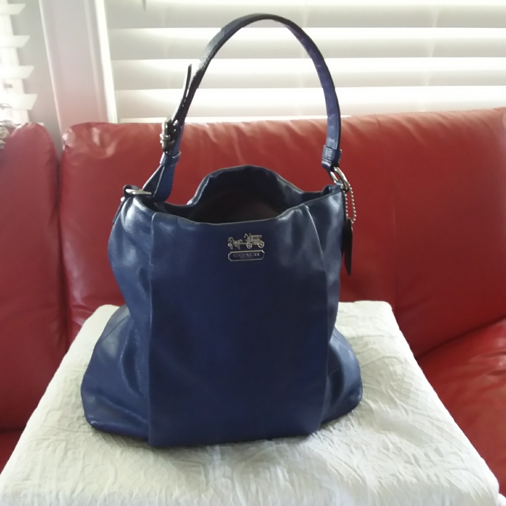 Coach shoulder bag